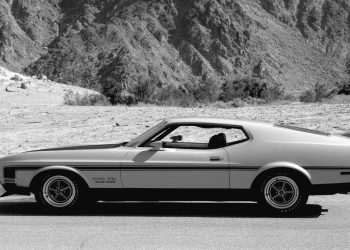 Γιατί η Ford Mustang Boss 351 έζησε μόνο μία χρονιά